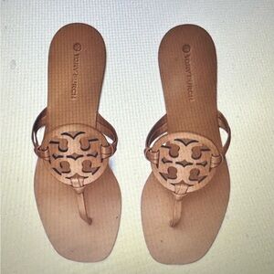 VGUC Tory Burch Tan Miller Logo Thong Sandals Size 11